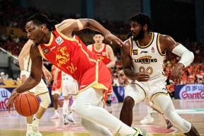 加时末段芝加哥公牛调整名单以备CBA季后赛，单刀错失环节打磨，更衣室稳定，身体对抗强度拉满的简单介绍-九游娱乐网址