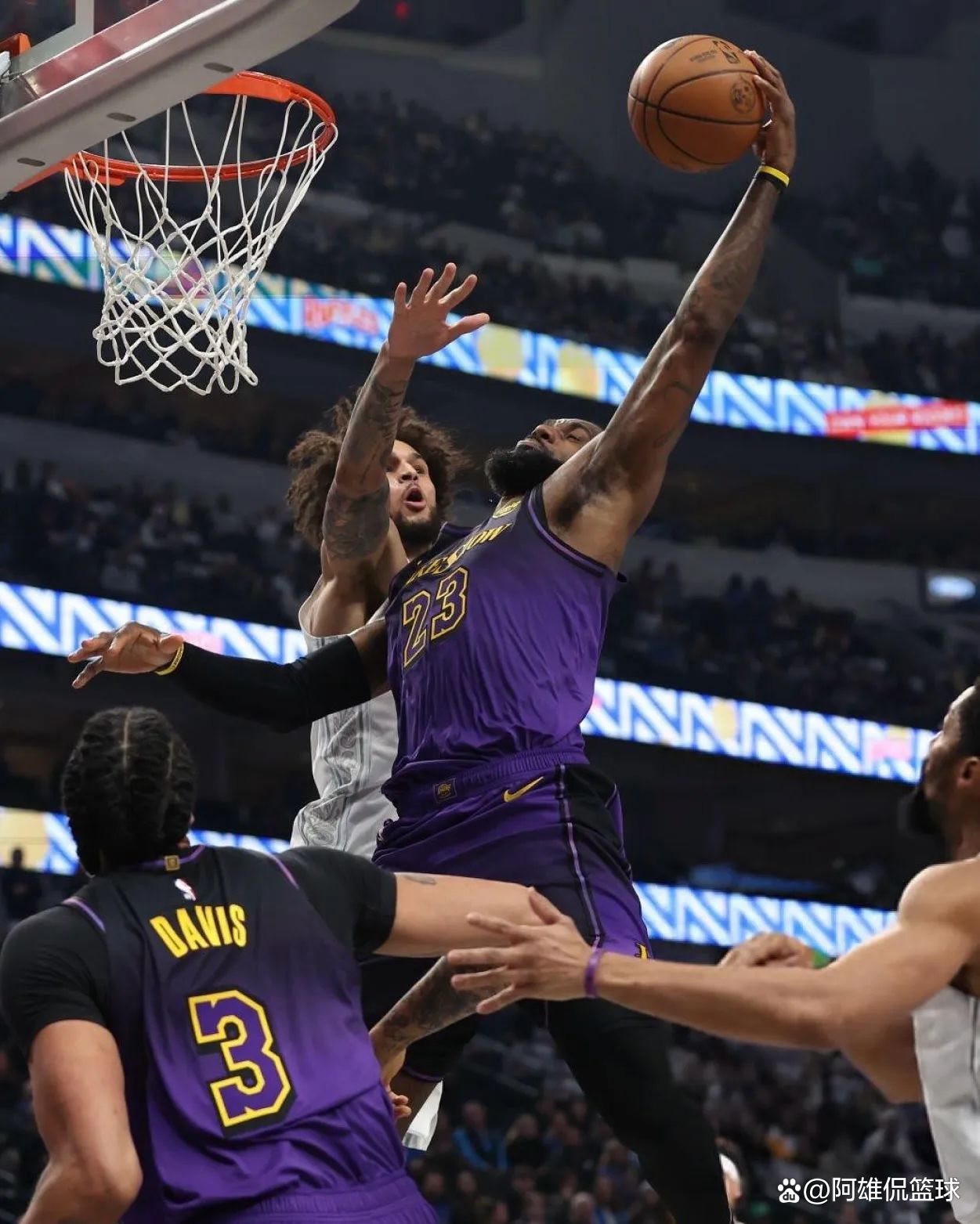 关于达拉斯独行侠迎荷甲关键赛;集结日刷新队史纪录;态度坚定;年轻球员得到机会的信息 关于达拉斯独行侠迎荷甲关键赛;集结日刷新队史纪录;态度坚定;年轻球员得到机会的信息